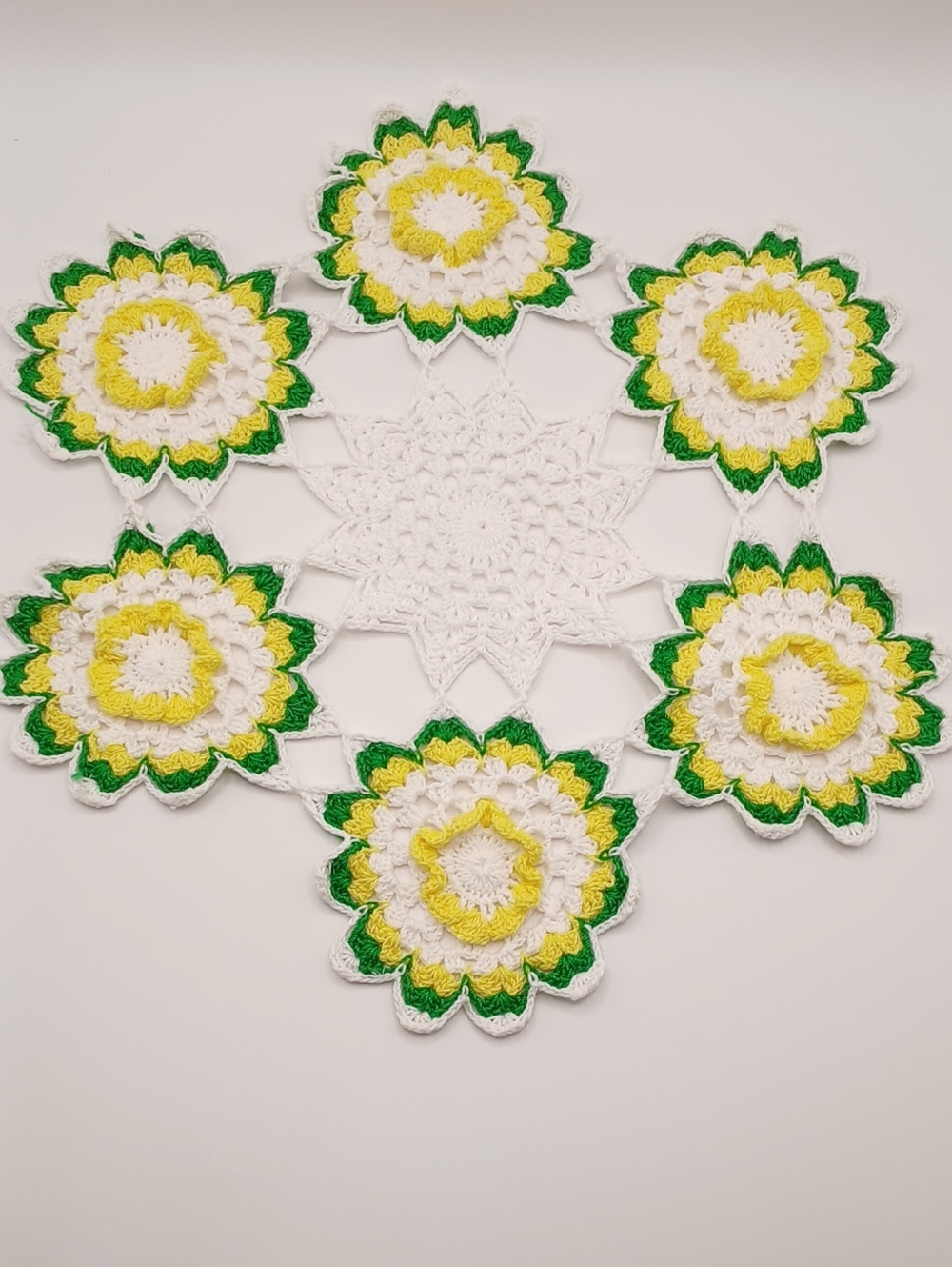 READ Handmade Crochet Floral Doily
